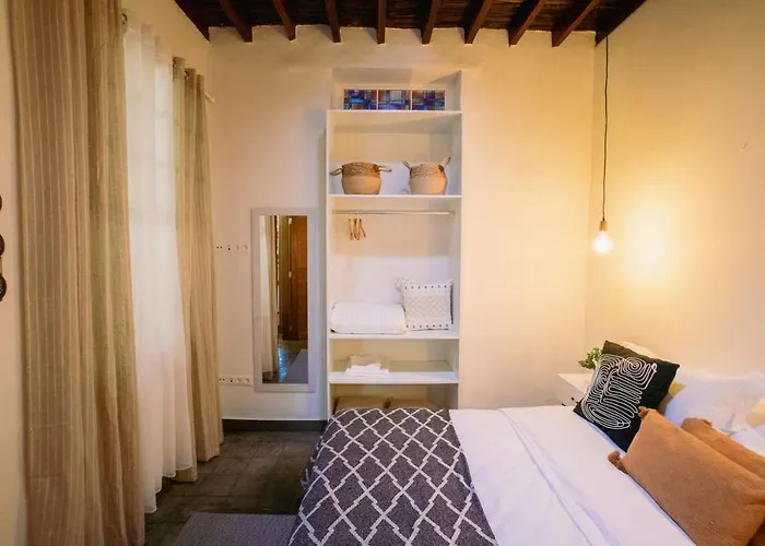 Casa Emblematica Maruca Y Leli * ロス・シロス