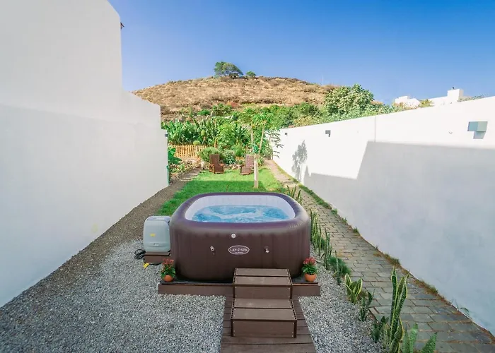 Casa Emblematica Maruca Y Leli * לוס סילוס